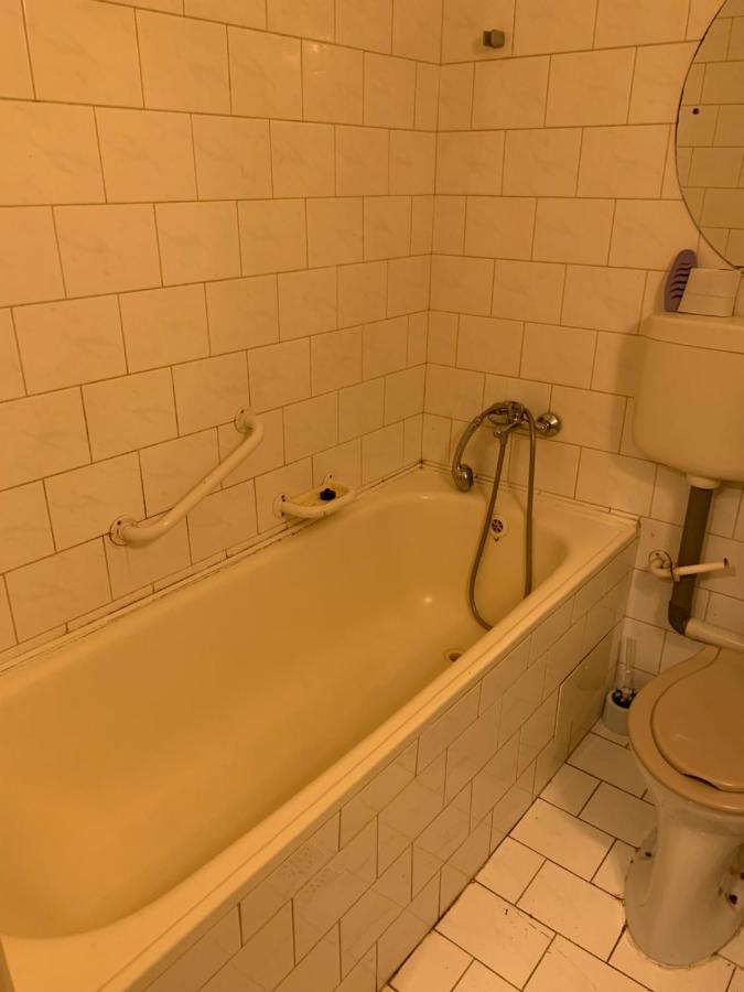 Apartmany Bratislava Апартаменти *